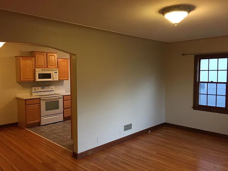 5440 Chicago Ave — Photo 3
