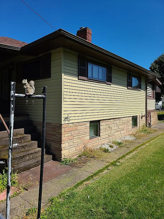129 Shady Ave photo 1