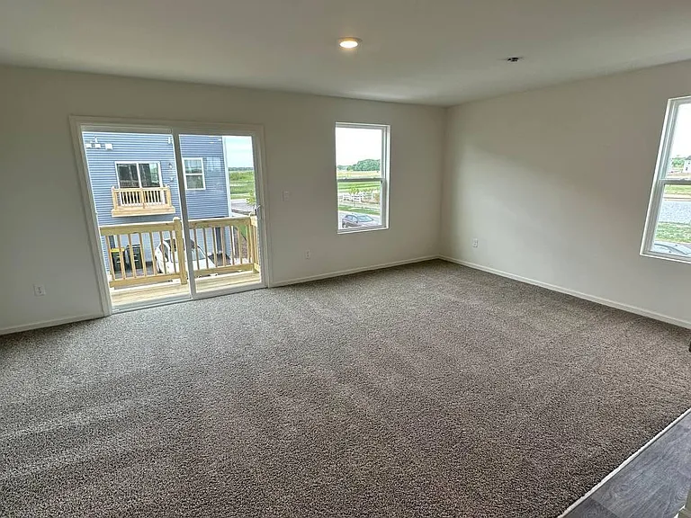 870 Briar Glen Ct — Photo 4