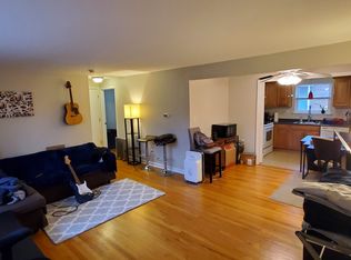 12 Colonial Dr APT B, Rocky Hill, CT 06067