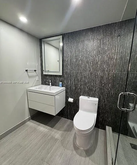 90 Edgewater Dr #606 — Photo 12