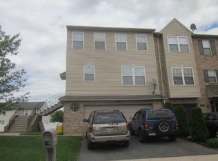2530 Gillian Ln, Easton, PA 18040