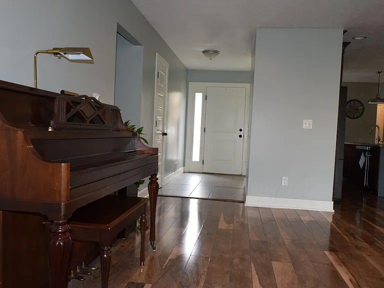 3464 Bromley Dr SE — Photo 7
