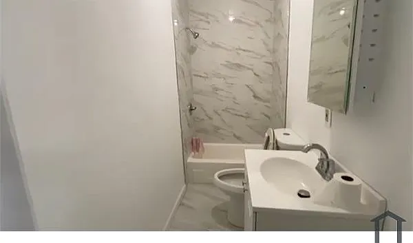 2 bed, $1,800 — Photo 4