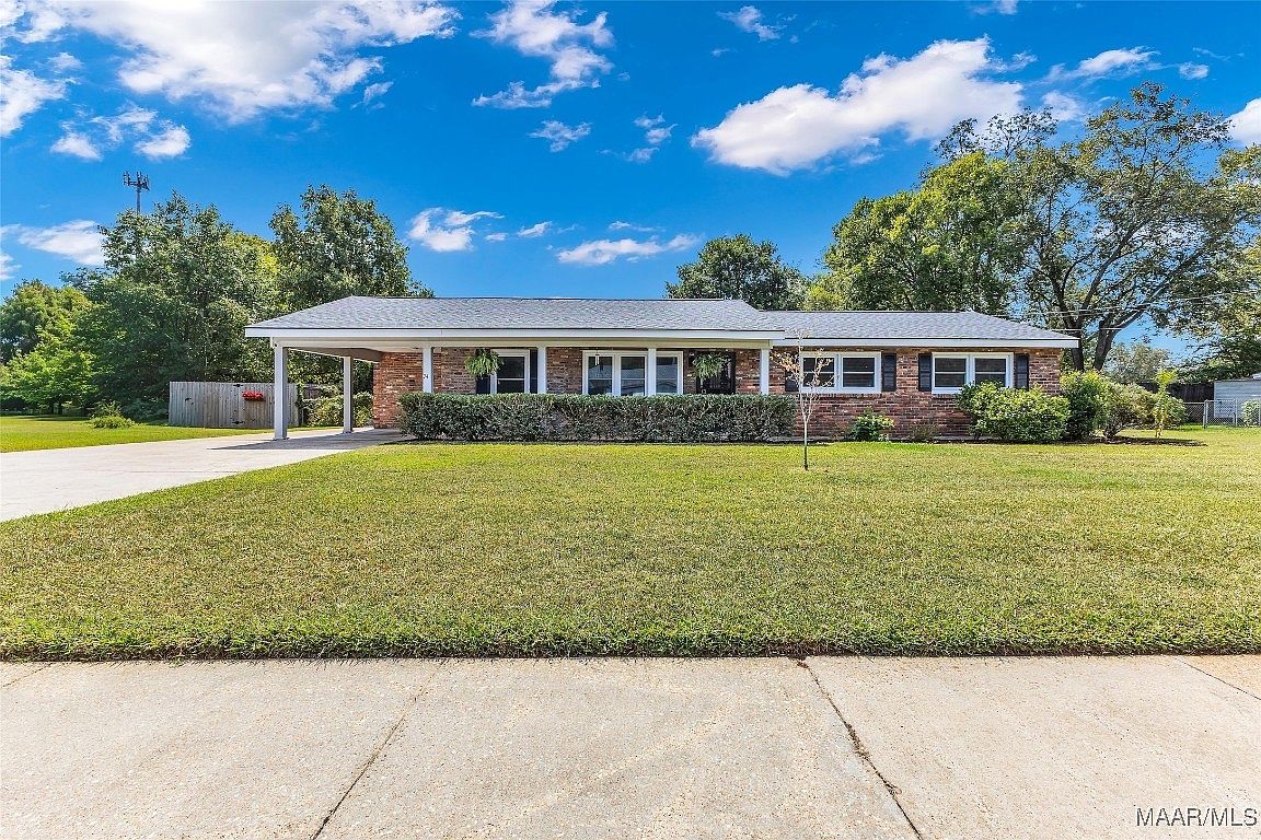 74 Ranch Dr, Montgomery, AL 36109 | MLS #580126 | Zillow, image size:1152x768