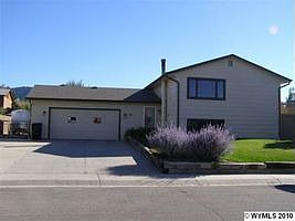 Home for Sale in Casper, Wyoming $189,900