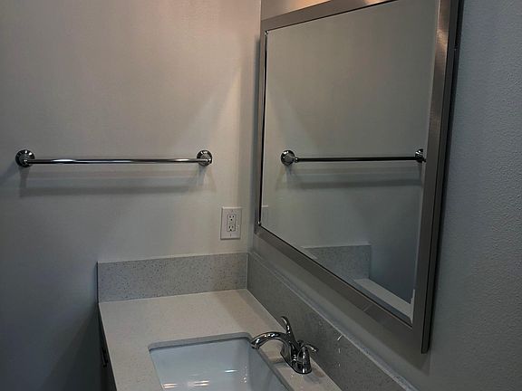 5th image of 1671 W 213th St