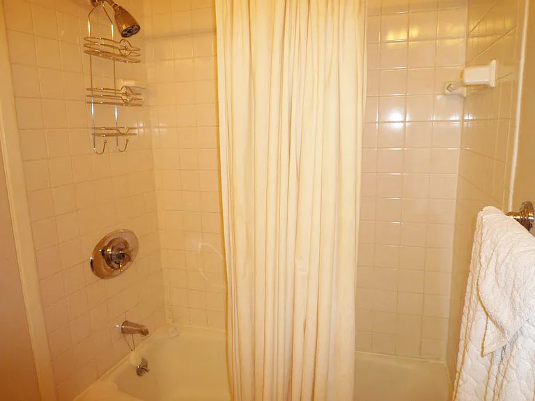 1643 Cambridge St #32 — Photo 17
