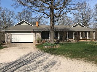 271 White Tail Rd, Camdenton, MO 65020
