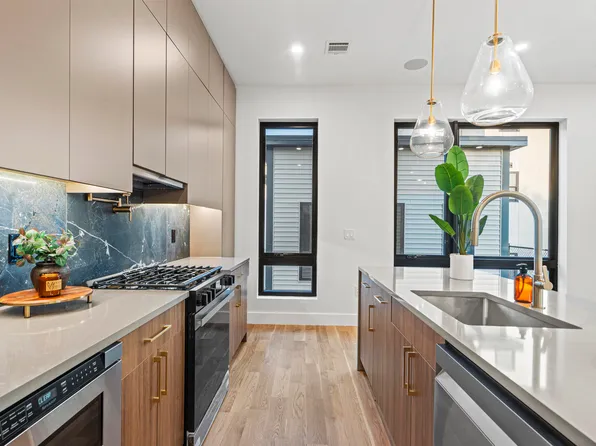 32 Hancock Avenue image 13 of 38