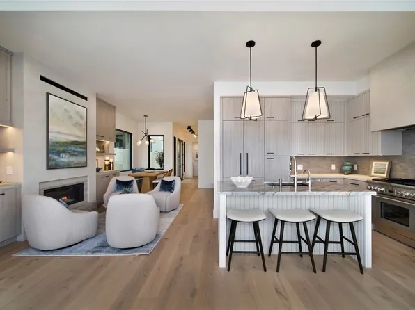 615-5 Poppy Ave, Corona Del Mar, CA 92625
