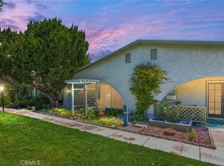 199 Summit View Dr APT E, Calimesa, CA 92320