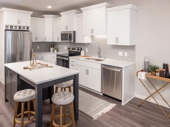 Carrick Apartments and Townhomes