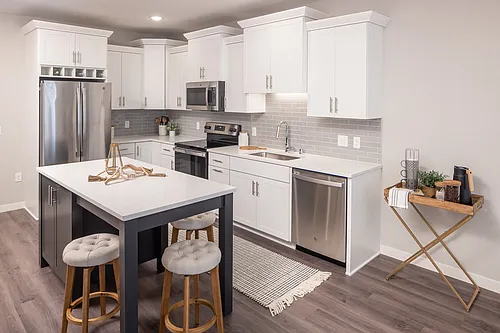 Carrick Apartments and Townhomes Photo 1