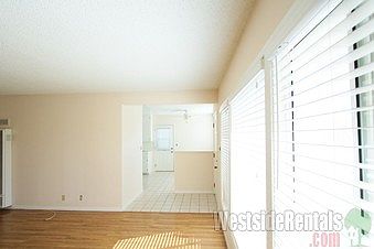 5th image of 950 W 223rd St