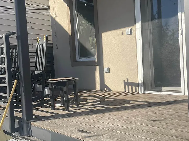 1862 De Kalb Ave #1 — Photo 12