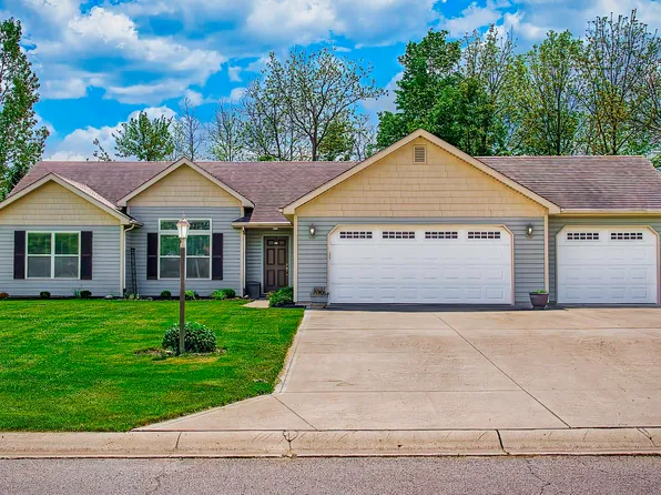 229 Ironwood Ln, Ossian, IN 46777