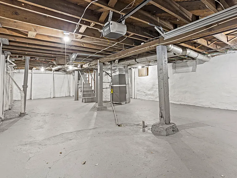 4437 Wayne Ave — Photo 27
