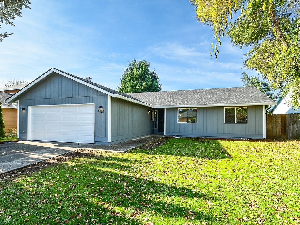 1st image of 3204 NE 148th Pl
