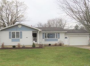 2892 Stony Point Rd, Grand Island, NY 14072