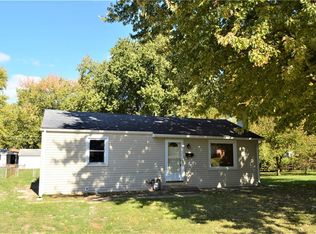 2406 E 4th St, Anderson, IN 46012