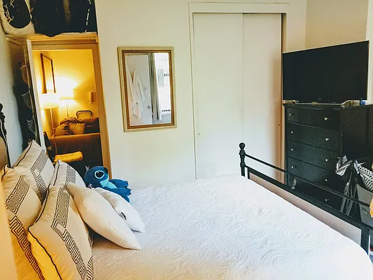 Rented by Oxford Property Group | media 32