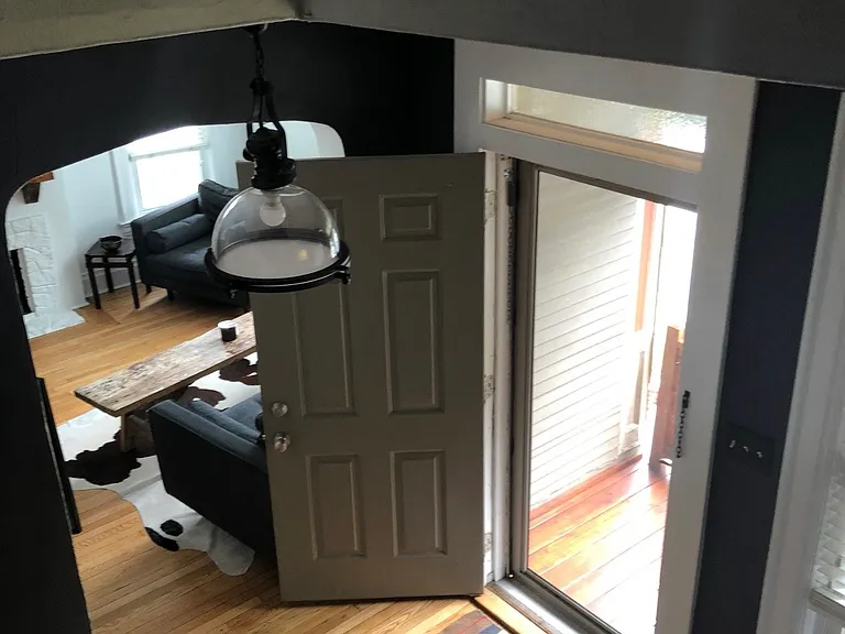 1603 E Kane Pl — Photo 6