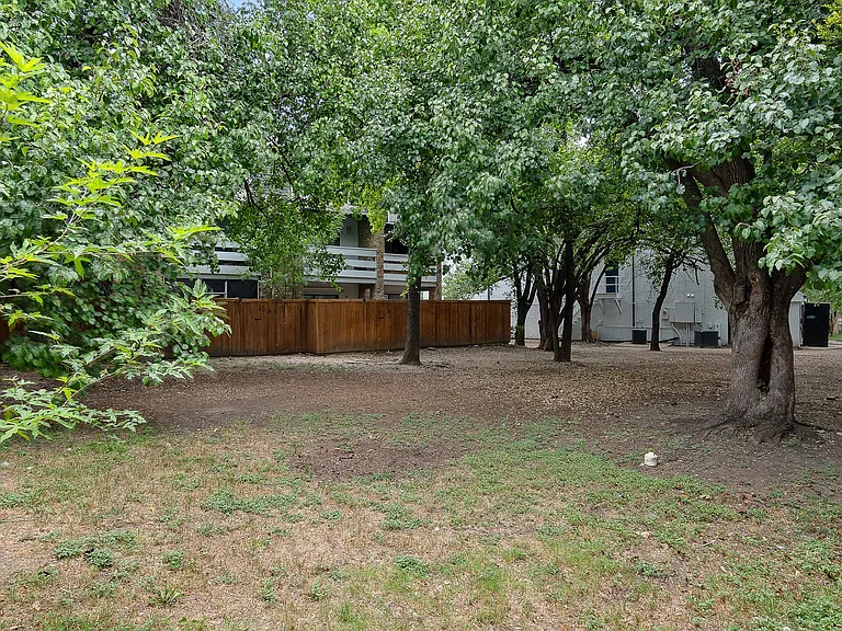5840 Spring Valley Rd #605 — Photo 37