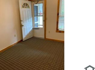24 Pearl St APT 8, Spencer, MA 01562