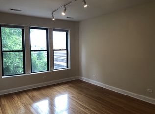 1110-12 W Balmoral Ave, Chicago, IL 60640