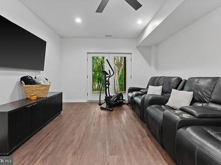 181 Haulover Dr — Photo 22