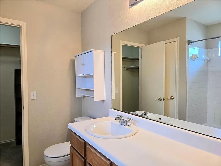 809 Sheraton Ave — Photo 15