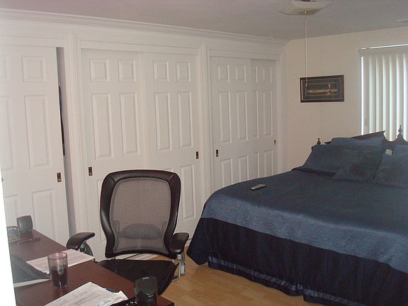 2nd image of 160 Skyline Dr