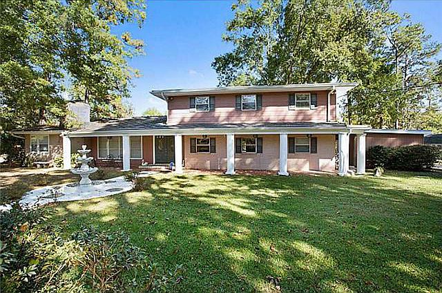 1st image of 61143 Dogwood Dr