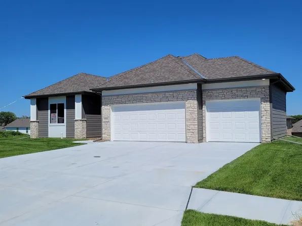 12107 S 44th St, Bellevue, NE 68123