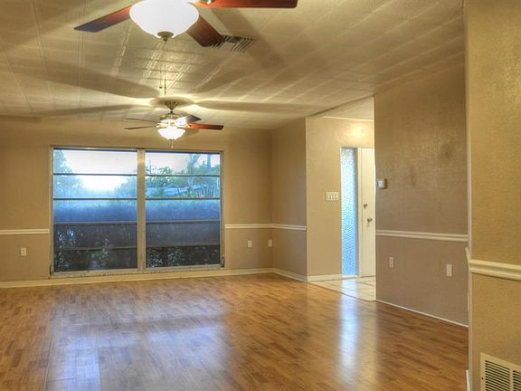 4th image of 14049 Starboard Dr