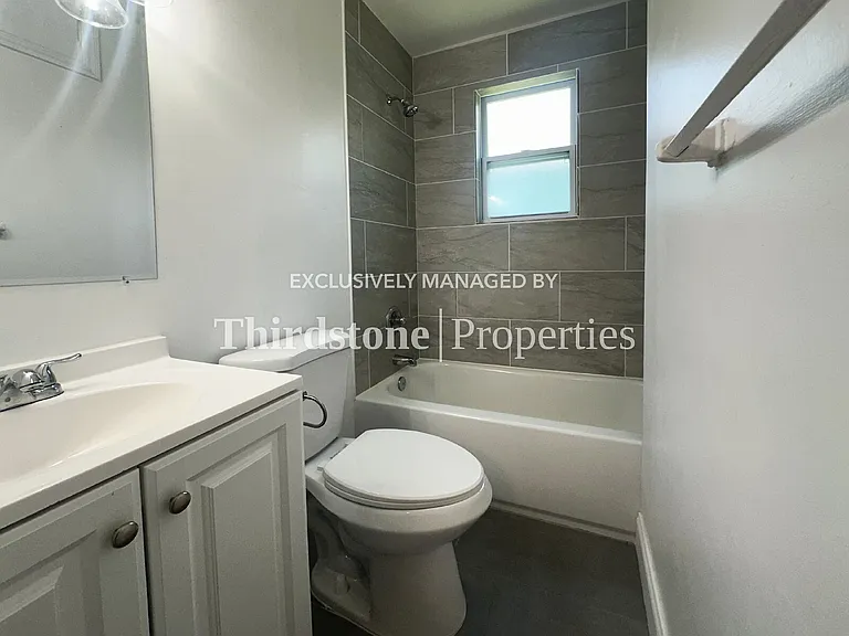 2659 College St #1 — Photo 8