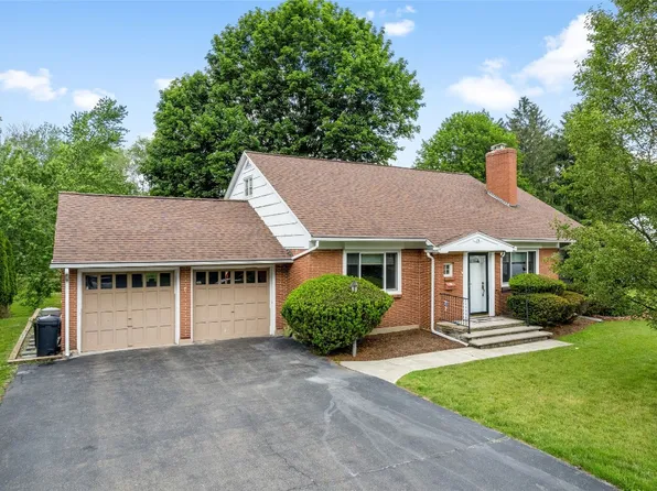 15 Riverview Rd, Binghamton, NY 13901