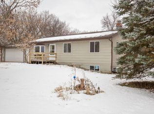 1003 12th St, Spirit Lake, IA 51360