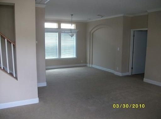 2nd image of 7158 Evergreen Loop