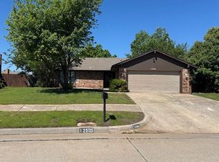 12505 Hickory Hollow Dr, Oklahoma City, OK 73142