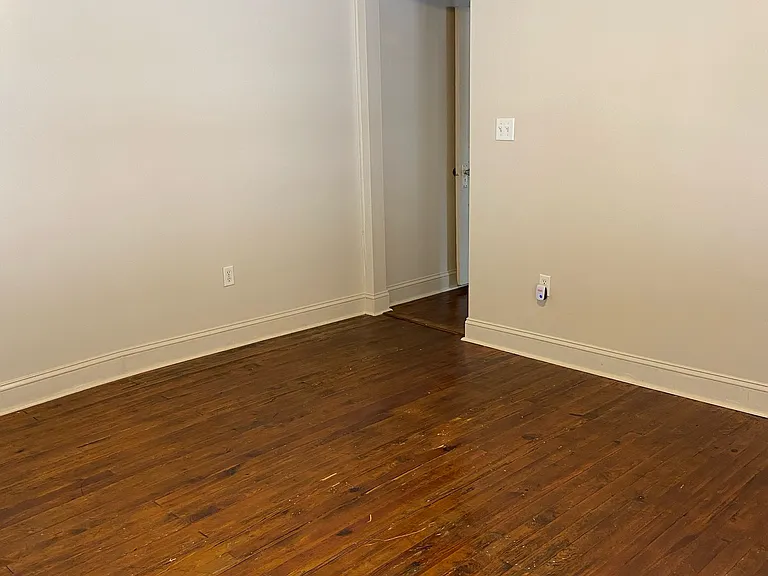 505 S Beaty St — Photo 27