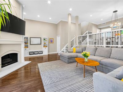 5240 Yarmouth Ave Unit 4, Encino, CA, 91316