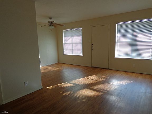 5th image of 1115 N Austin St #7138392