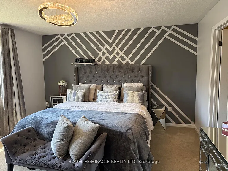 23 Dalton Dr — Photo 13