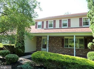 2594 Springhill Cir, Furlong, PA 18925