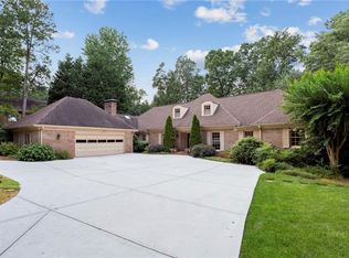 545 Mount Vernon Hwy NW, Sandy Springs, GA 30327
