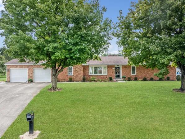 121 New Haven Dr, Urbana, OH 43078