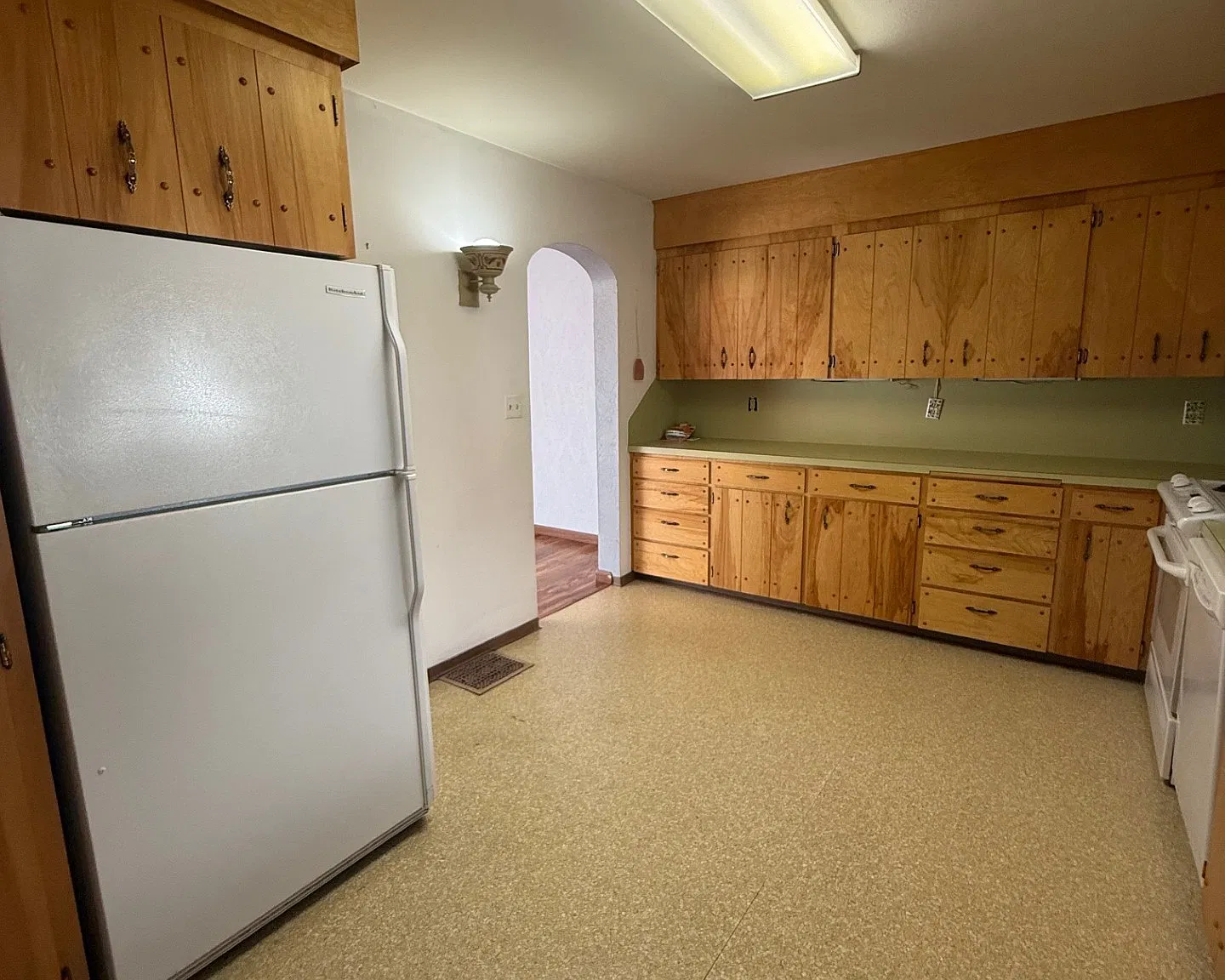 1 bed, 1.5 bath, 1300 sqft, $1,650 — Photo 4