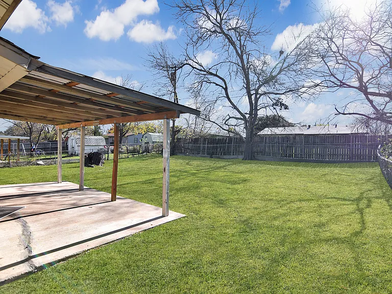 1206 Bonner Dr — Photo 17